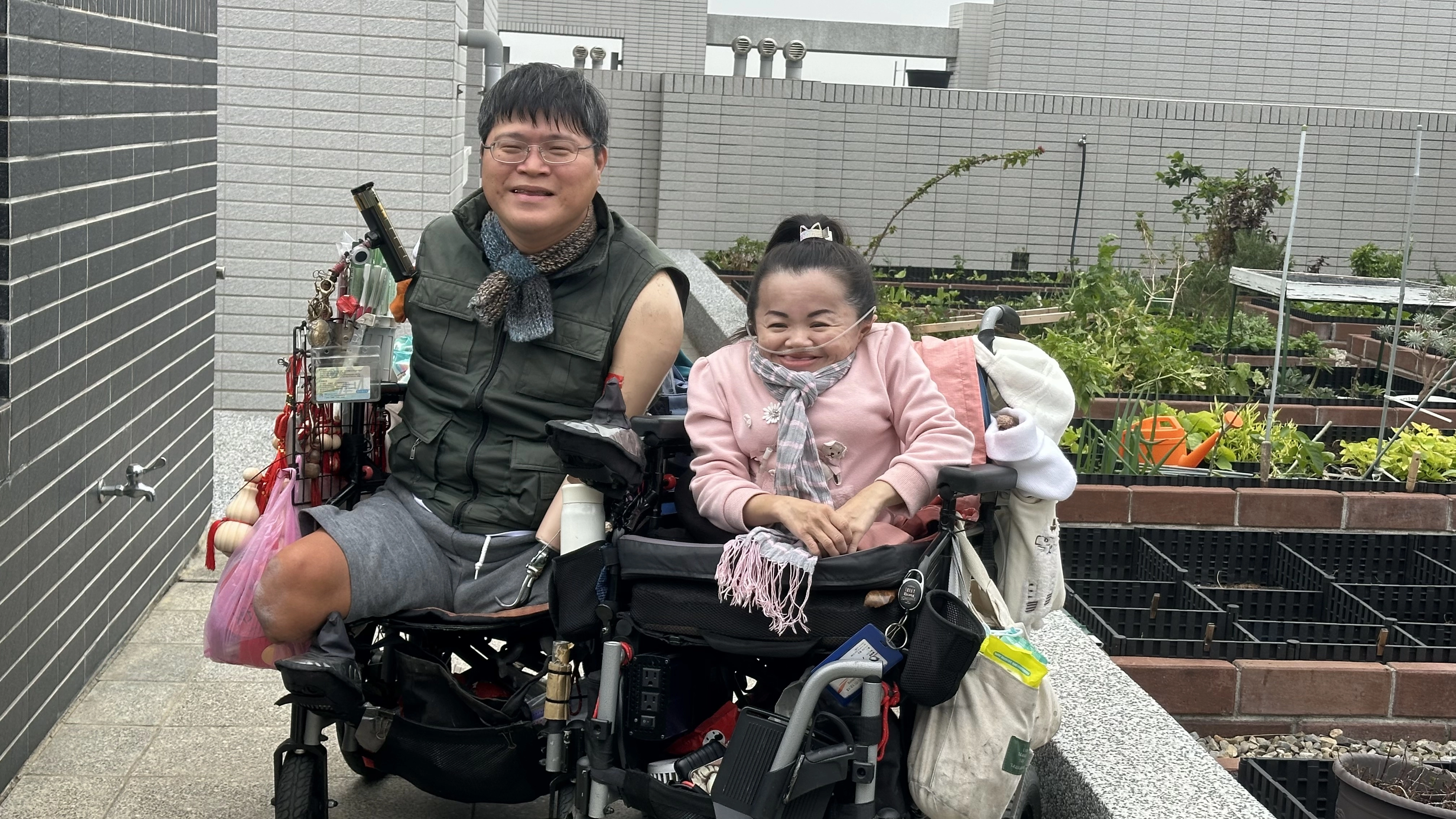Home Sweet Home - Brittle Bone Warrior : Finding Love and Freedom in Taiwan