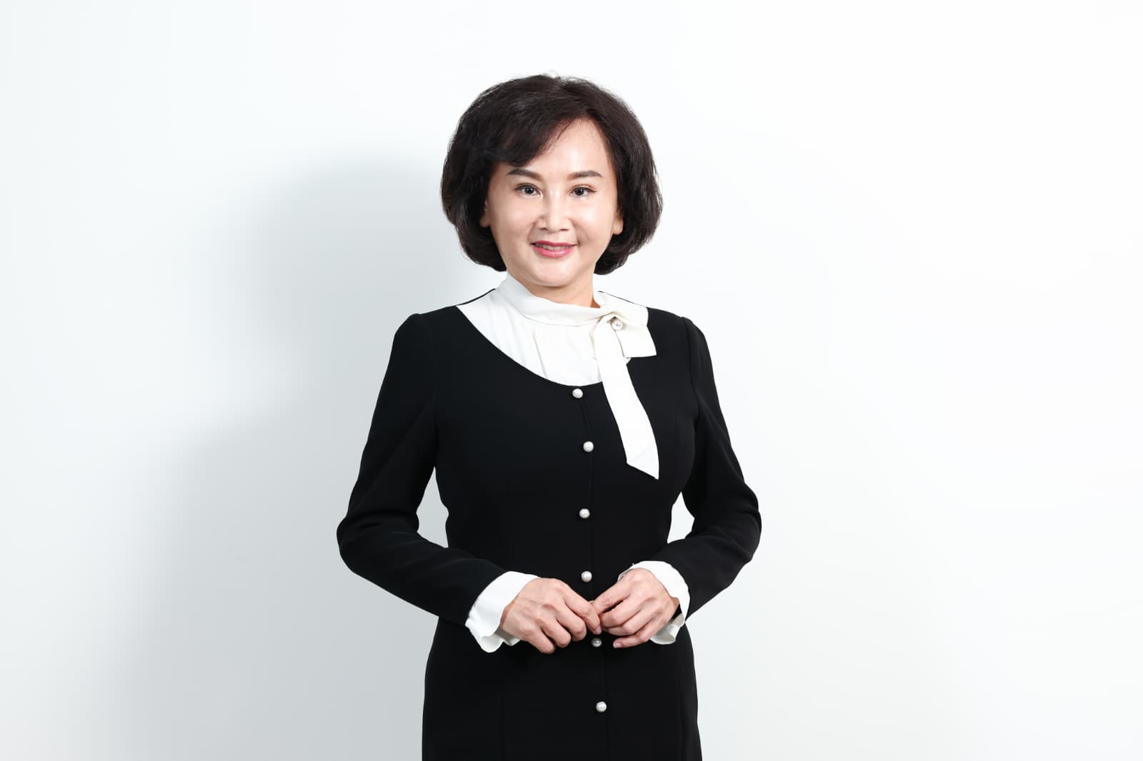 Anne Hu