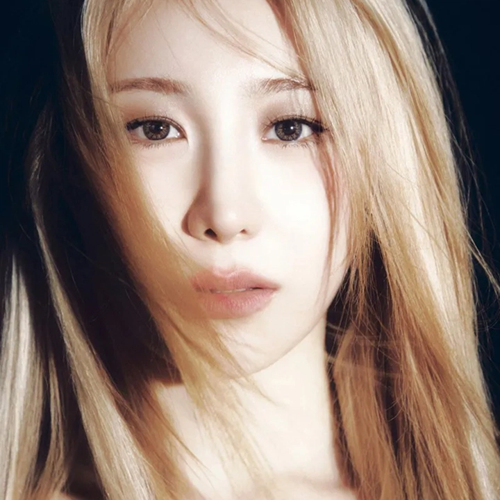LEE CHAE YEON